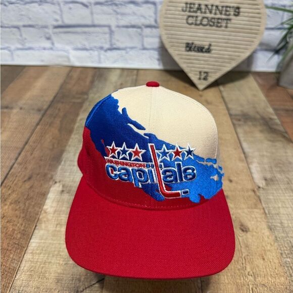 Washington Capitals Mitchell & Ness NHL Snapback Hat Cap Logo 2011 - Picture 2 of 10